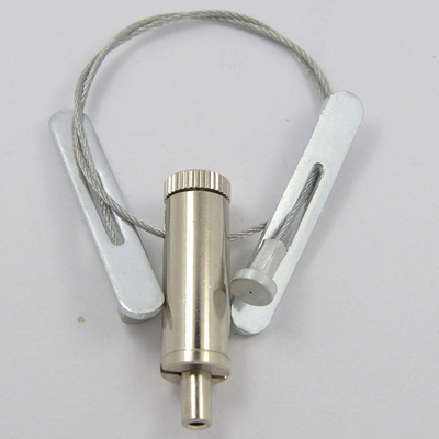 Pince de câble avec l'attachement de plafond pour allumer des accessoires de suspension