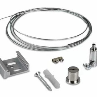 Voie allumant des kits de suspension avec le métal de support de bride de pince de plafond de fil